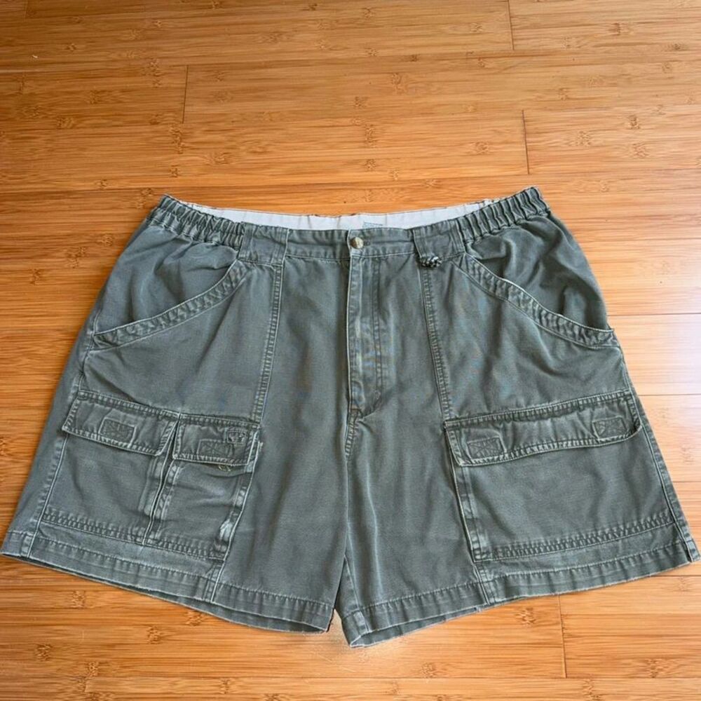 Vintage White Sierra Khaki Green Cargo Utility Mens Shorts